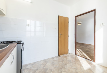 PREDANÝ príjemný 2izb.TEHLOVÝ byt, Južná trieda 41