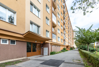 PREDANÝ príjemný 2izb.TEHLOVÝ byt, Južná trieda 41