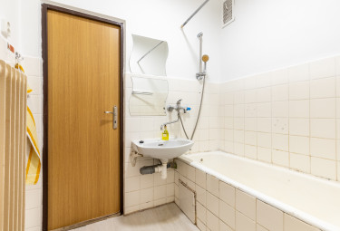 PREDANÝ príjemný 2izb.TEHLOVÝ byt, Južná trieda 41