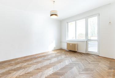 PREDANÝ príjemný 2izb.TEHLOVÝ byt, Južná trieda 41